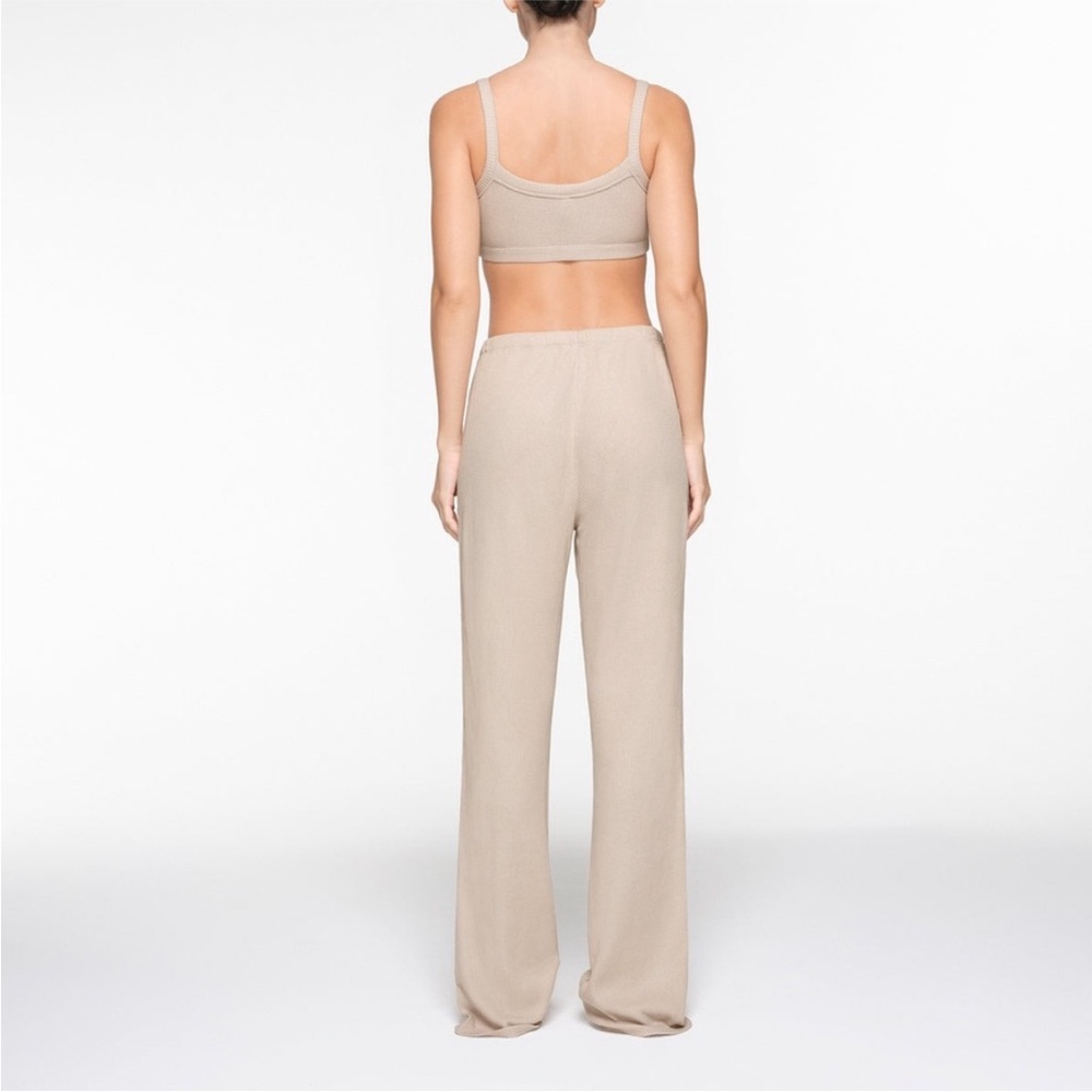 Skims Waffle Knit Wide Leg Lounge Pants size Medium - Picture 3 of 6